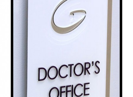 doctor-acrylic-office-signs