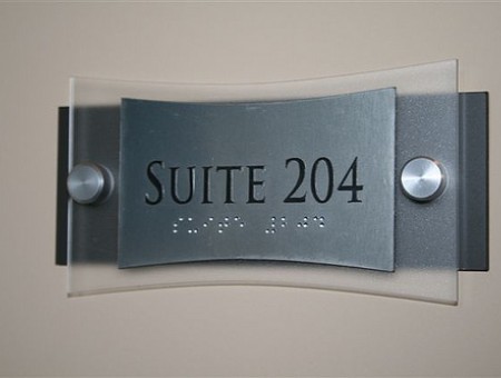 hotel-signs-1